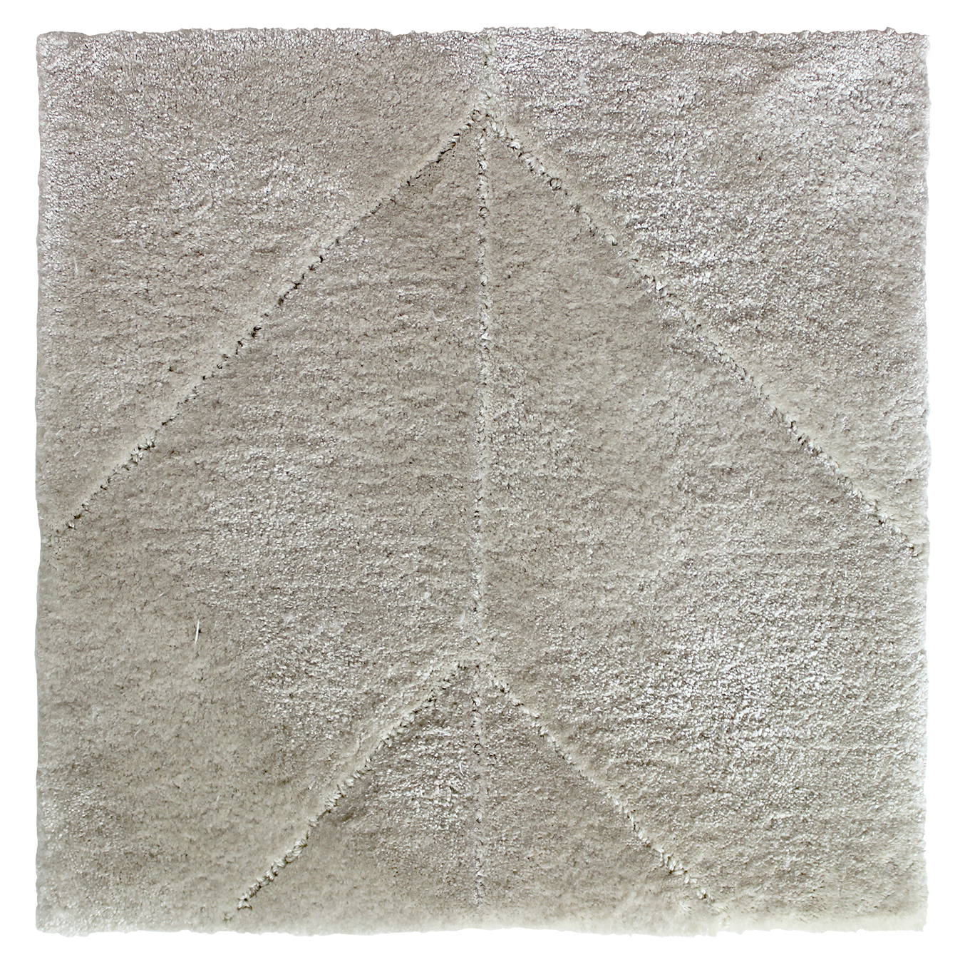 chasing light rug hand tufted in eucalyptus and wool, 10 mm pile, soft beige