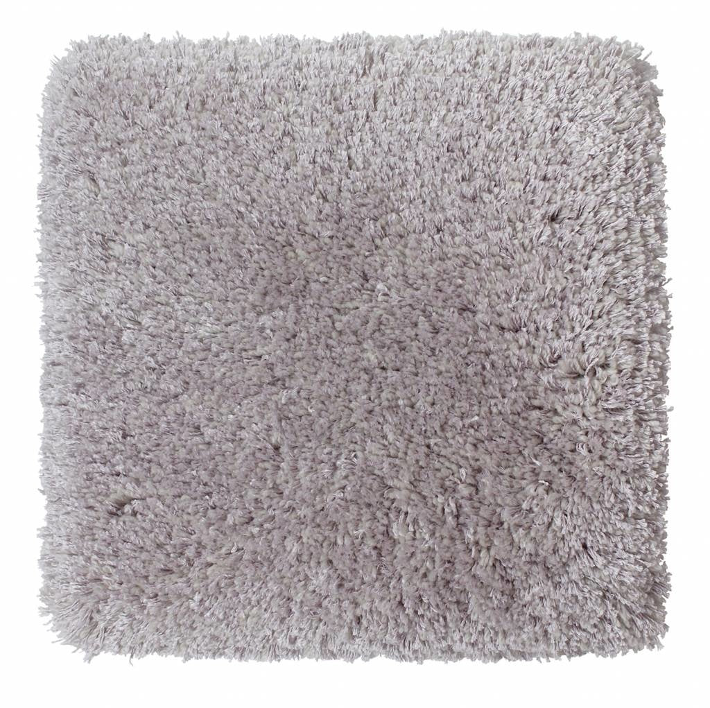 At Ease rug hand tufted in eucalyptus and wool, 35 mm pile, soft pink