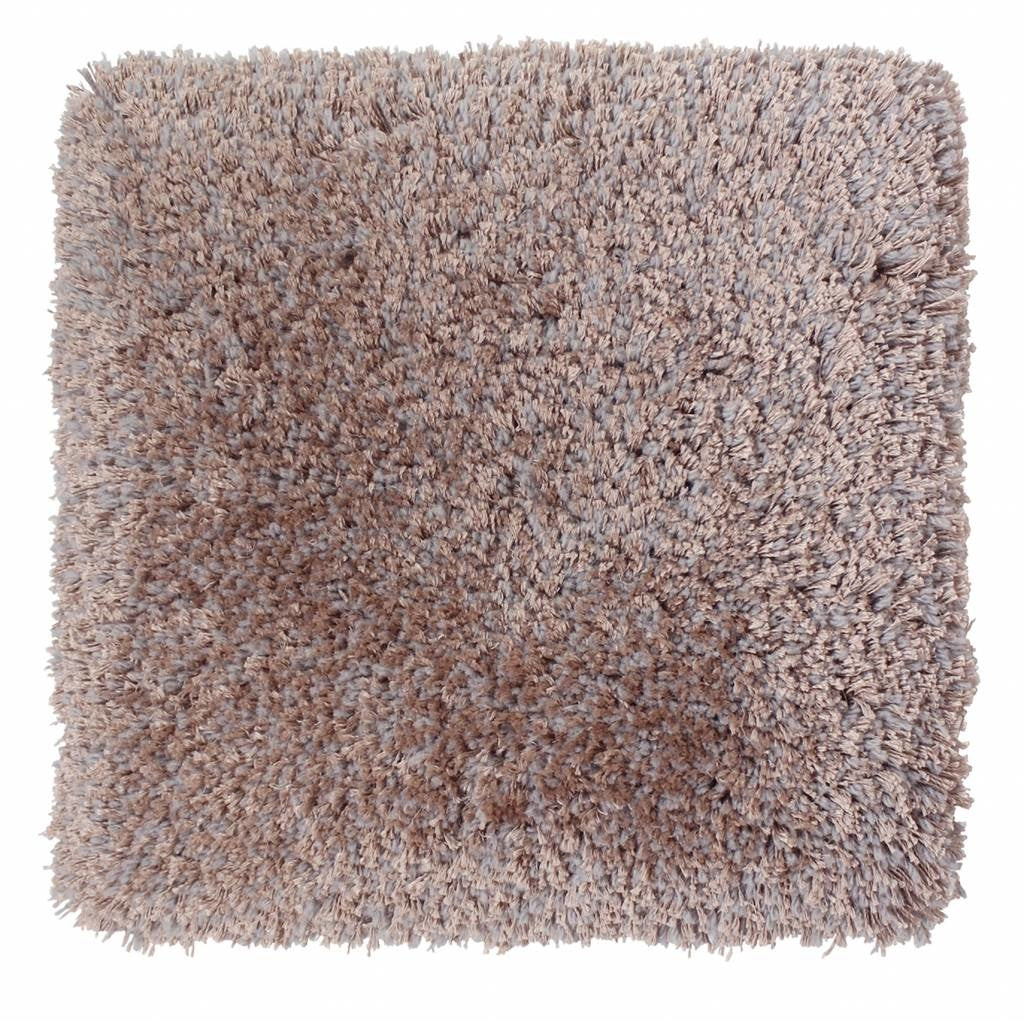 At Ease rug hand tufted in eucalyptus and wool, 35 mm pile, rose