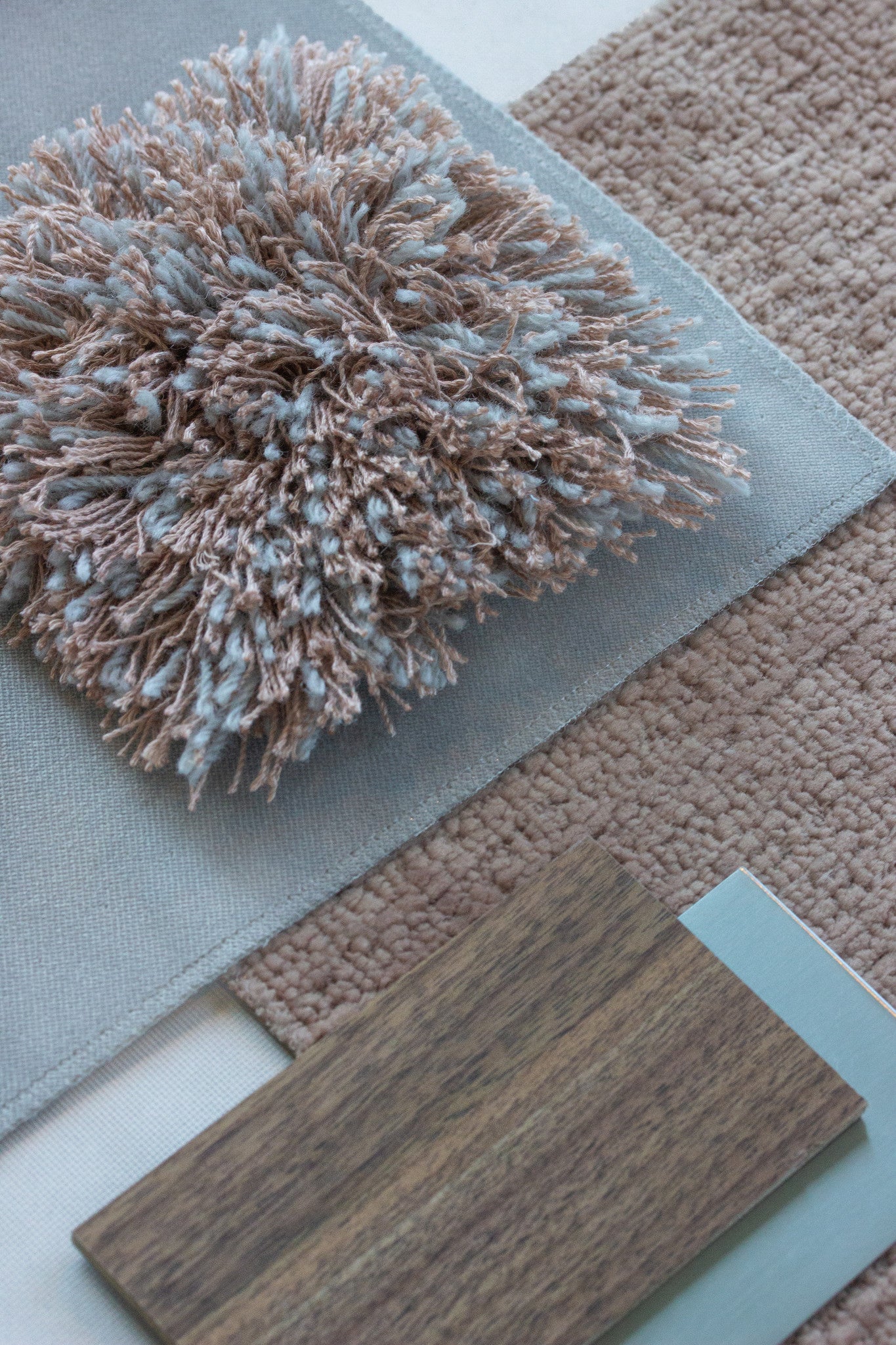 At Ease - Color 3308 Wool & Eucalyptus rug, Hand tufted