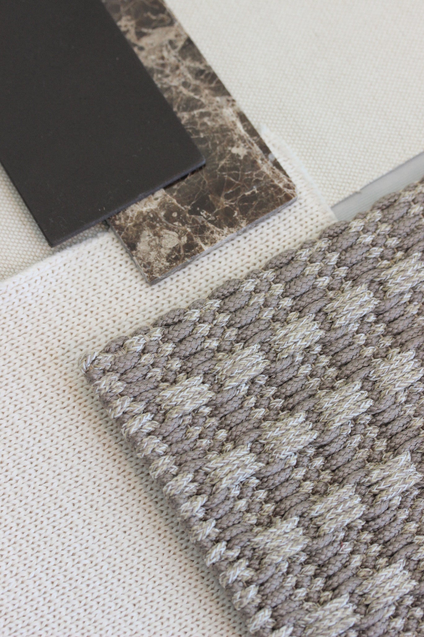 Bottom Line Rug - Color 6602 Polypropylene rug, Handwoven