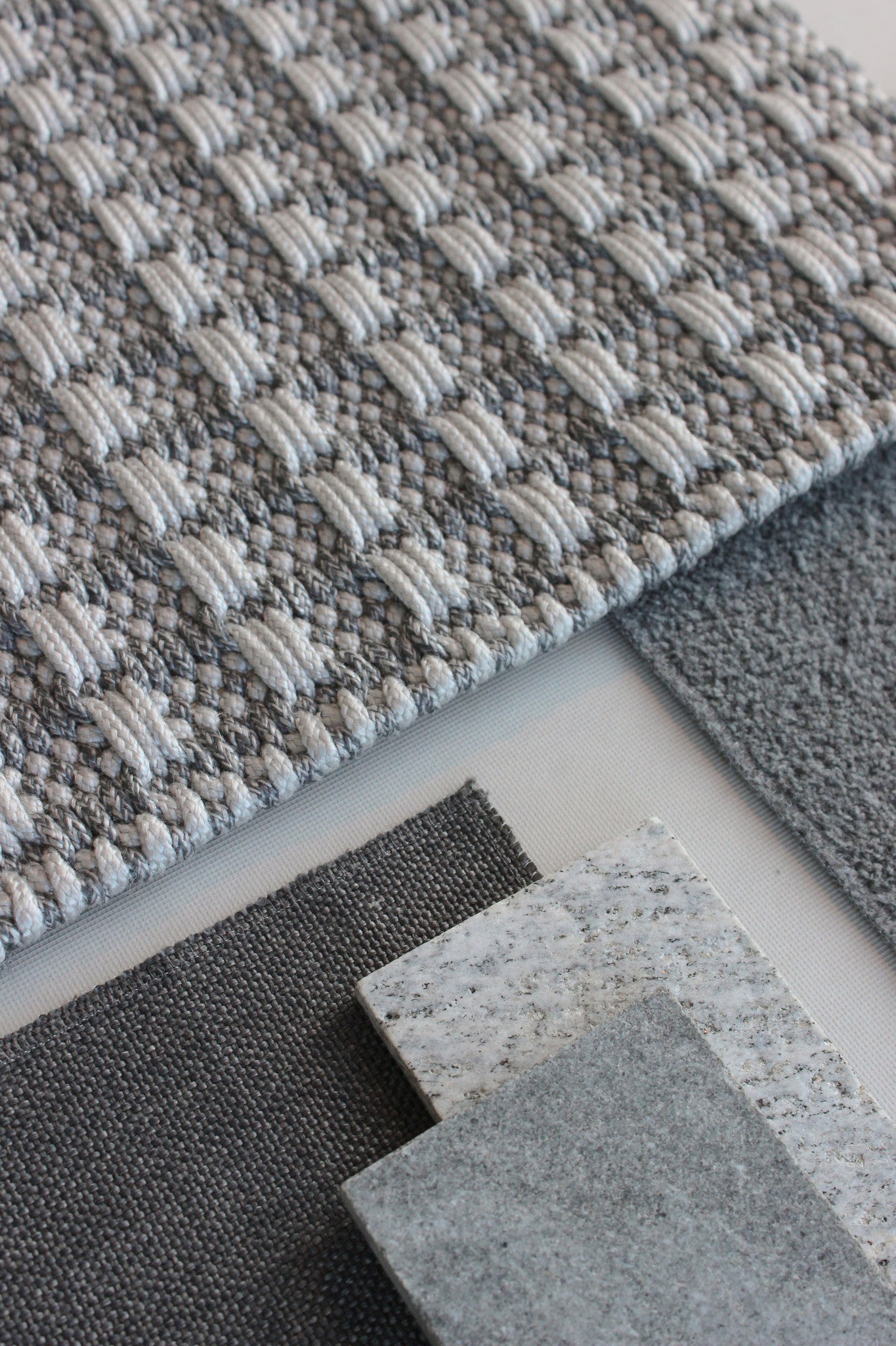 Bottom Line Rug - Color 6603 Polypropylene rug, Handwoven