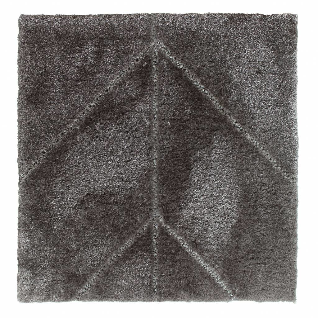Chasing light rug hand tufted in eucalyptus , 10 mm pile, dark gray