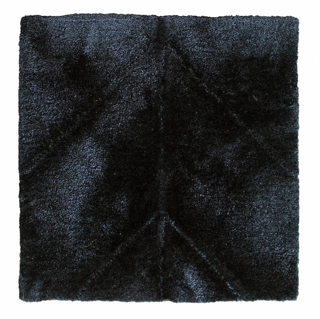 Chasing light rug hand tufted in eucalyptus , 10 mm pile, navy