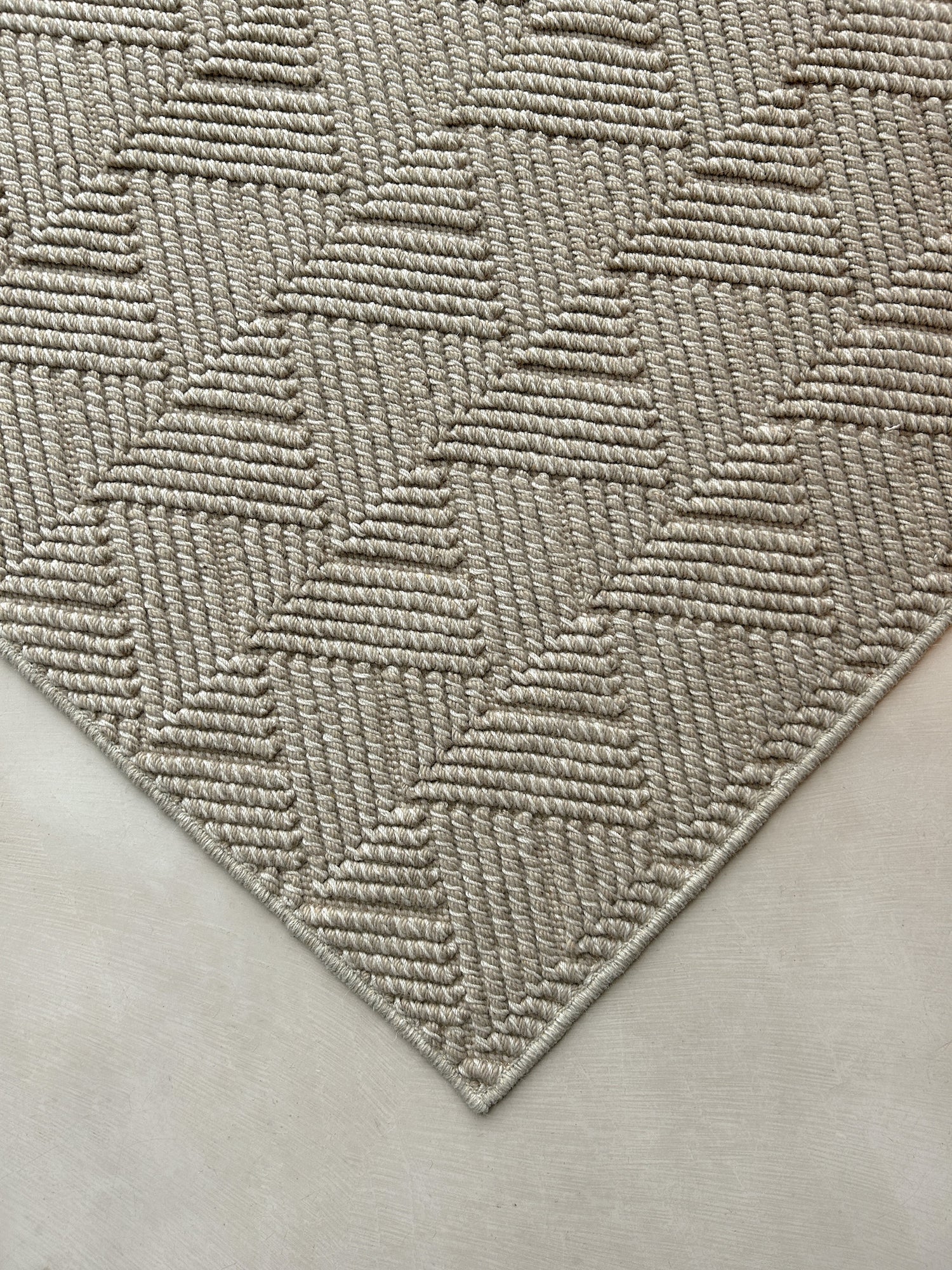 Lay Out - Wool rug, Wilton Woven
