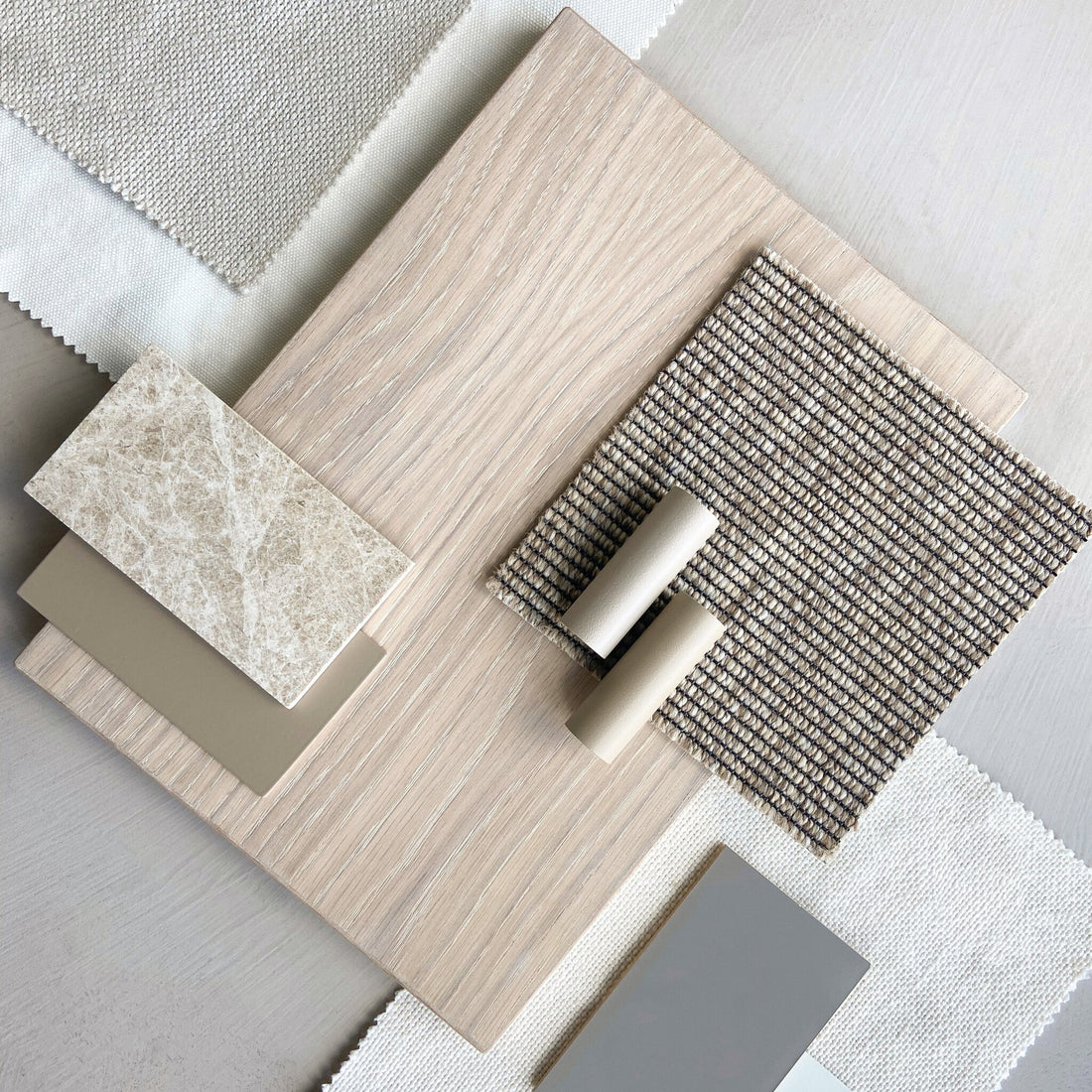 Front Row - Color 8905 Polypropylene rug, woven