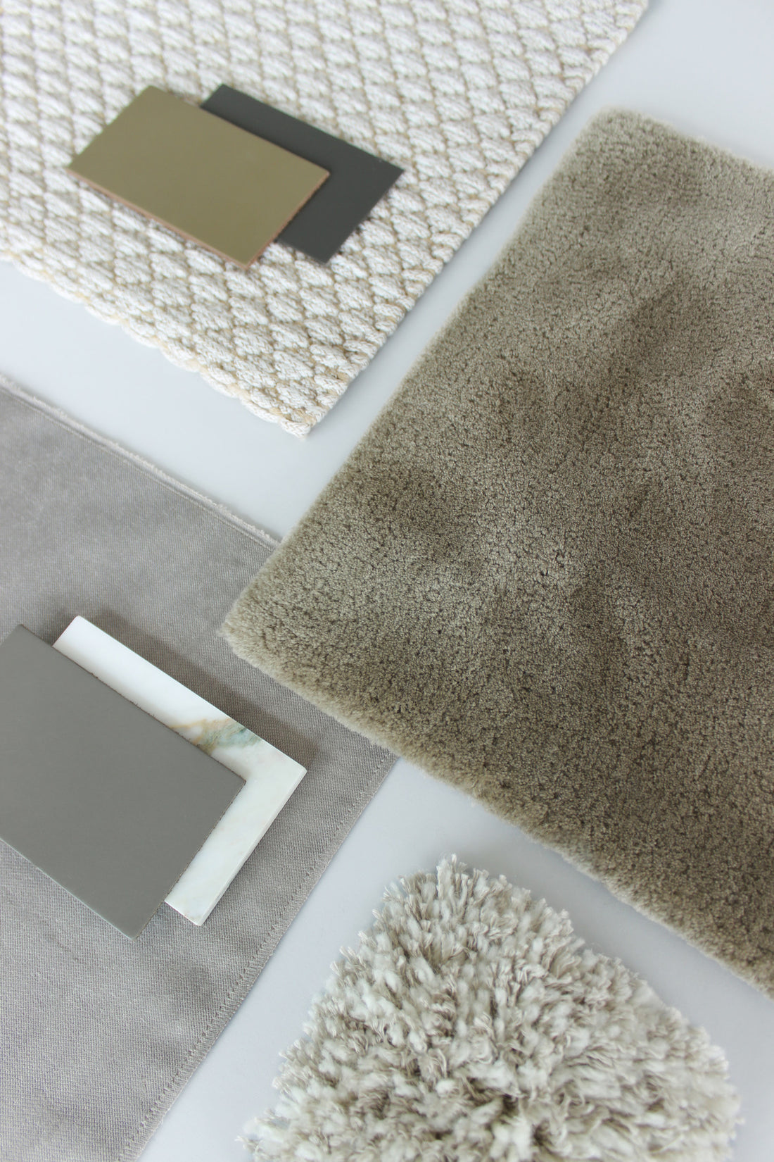 Saint Cloud - Color 5804 Merino Wool rug, Hand tufted