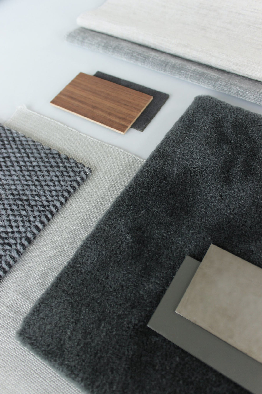 Saint Cloud -Color 5806 Merino Wool rug, Hand tufted