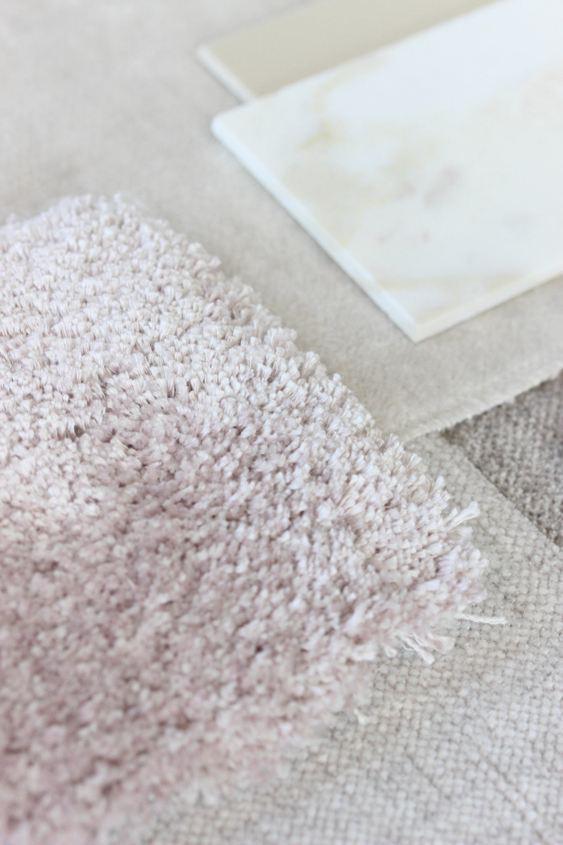 Move Slow - Color 3502 Eucalyptus rug,  Hand tufted