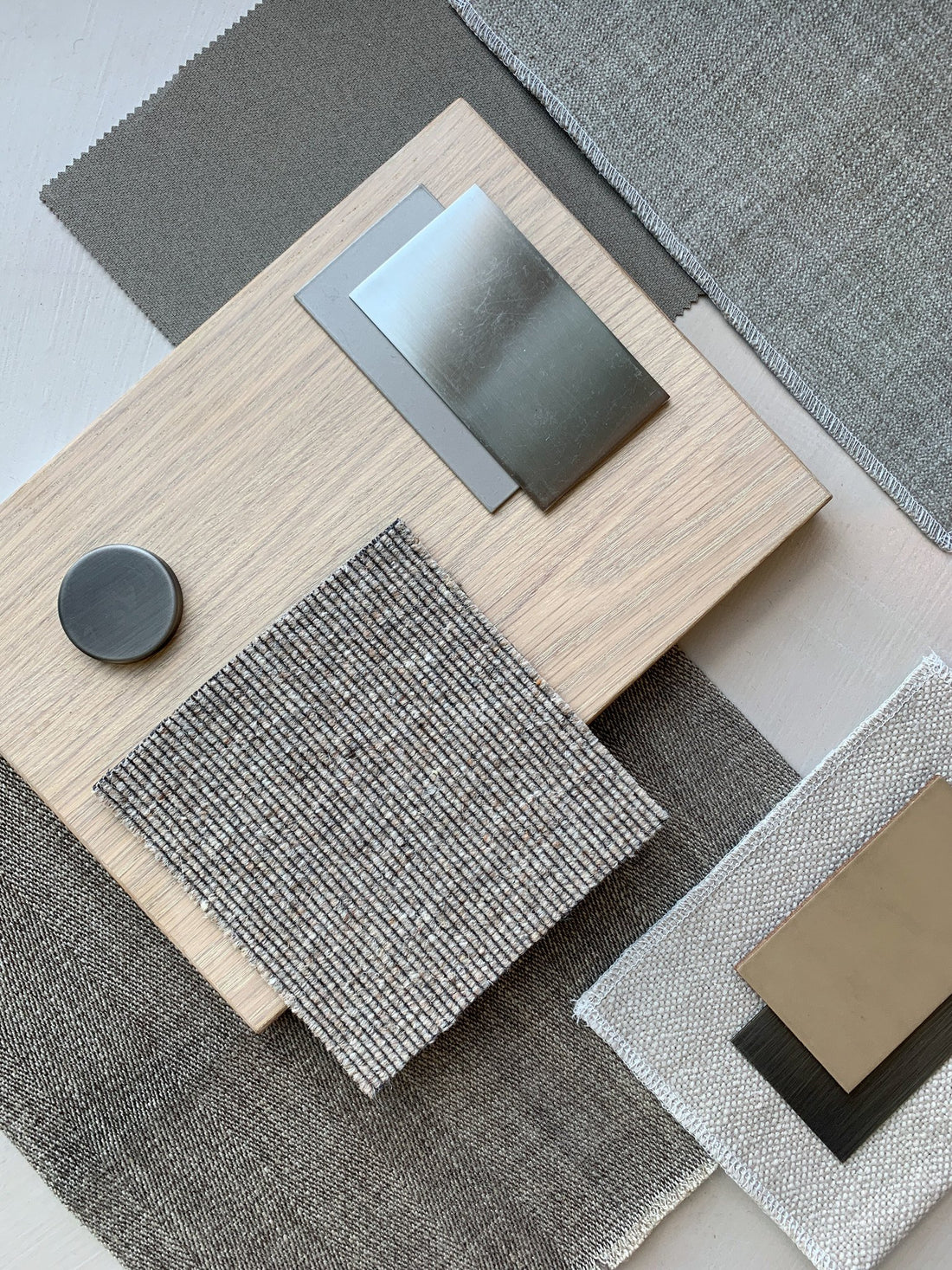 Roll Over - Color 6104  Wool rug, Machine woven